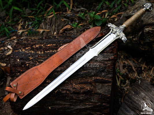 Designed for collectors, fantasy lovers, and sword enthusiasts, this masterpiece features a high-carbon steel blade